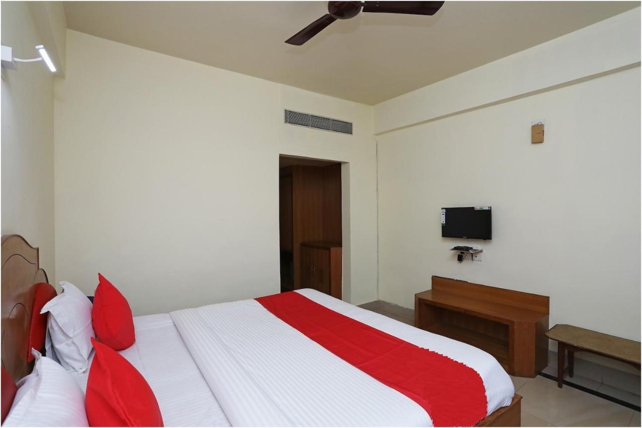 Hotel Keshari بوهفانيشفار المظهر الخارجي الصورة
